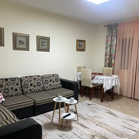 Blossom Balcony شقة *