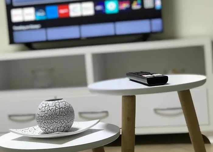 Blossom Balcony Apartamento Tirana